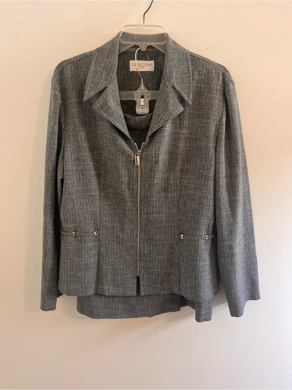 Casual Corner Gray Zip-Front Women's Skirt Suit SET